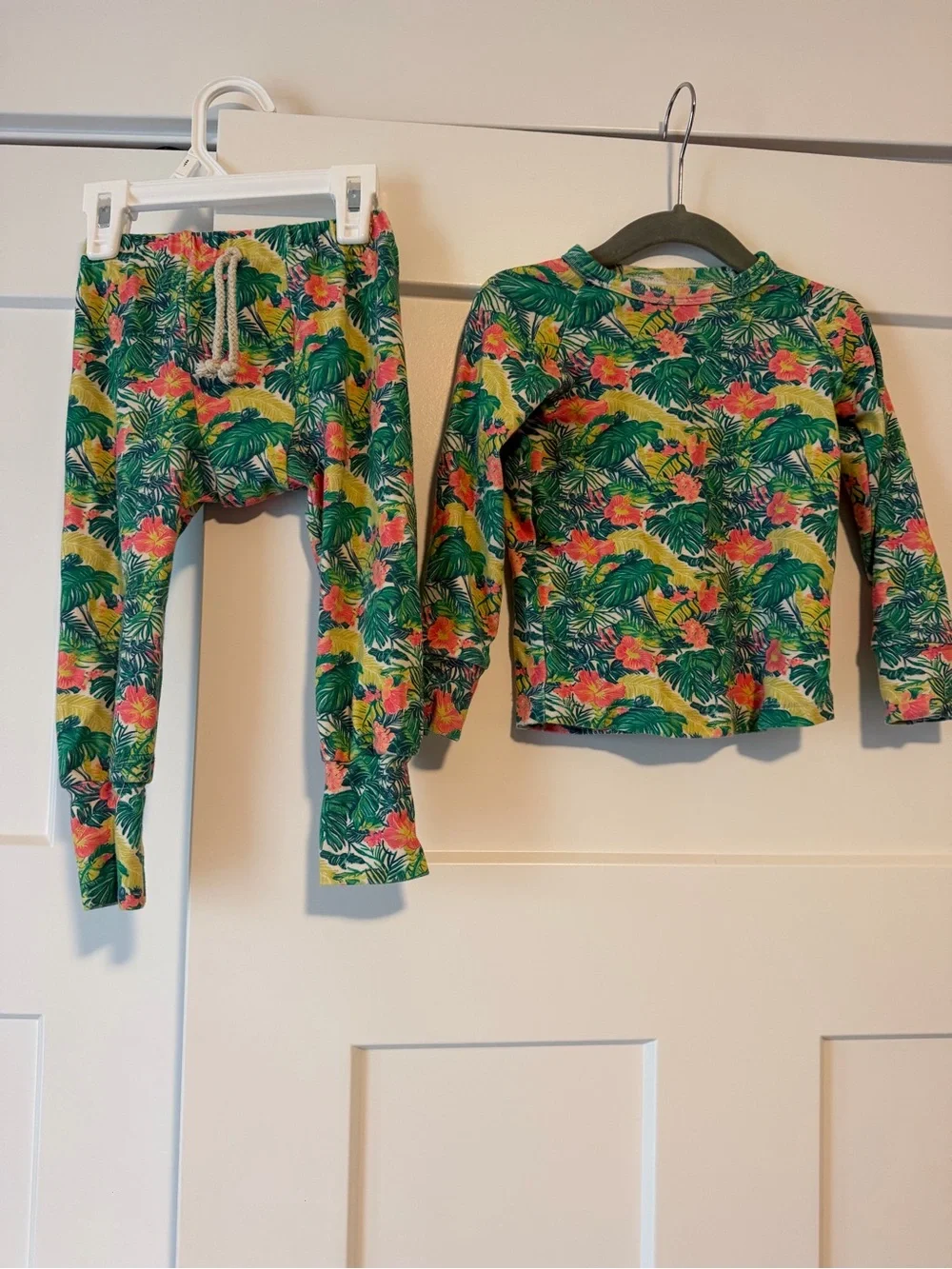 Little One Shop Tropical Pajama Set - Green & Pink
